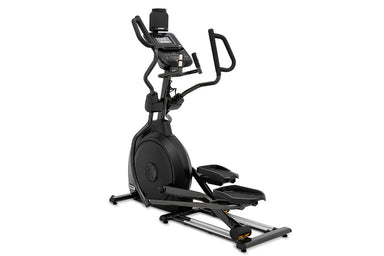 Premium commercial elliptical machine from Spirit Fitness designed for smooth motion, comfort, and reliable performance.