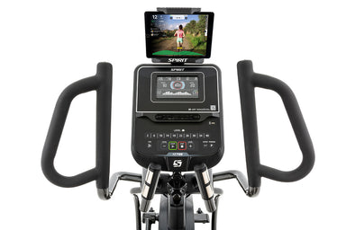 Premium commercial elliptical machine from Spirit Fitness designed for smooth motion, comfort, and reliable performance.