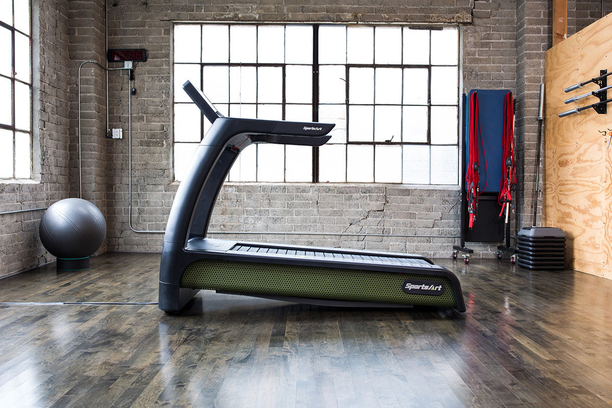 SportsArt Verde Treadmill G690 Eco-Powr heavy duty treadmill designed for commercial gym training