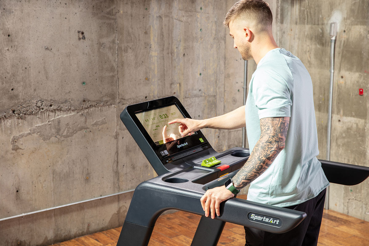 Professional SportsArt T676 high capacity treadmill, heavy duty gym treadmill machine with touchscreen display