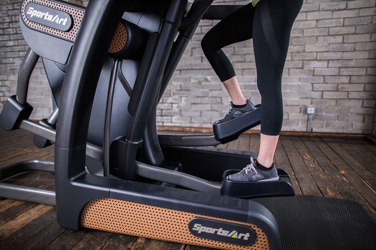 Experience the SportsArt V886 Verso Status Cross Trainer with 16" Senza Touchscreen—heavy-duty, low-impact, and versatile cardio for gyms & enthusiasts.